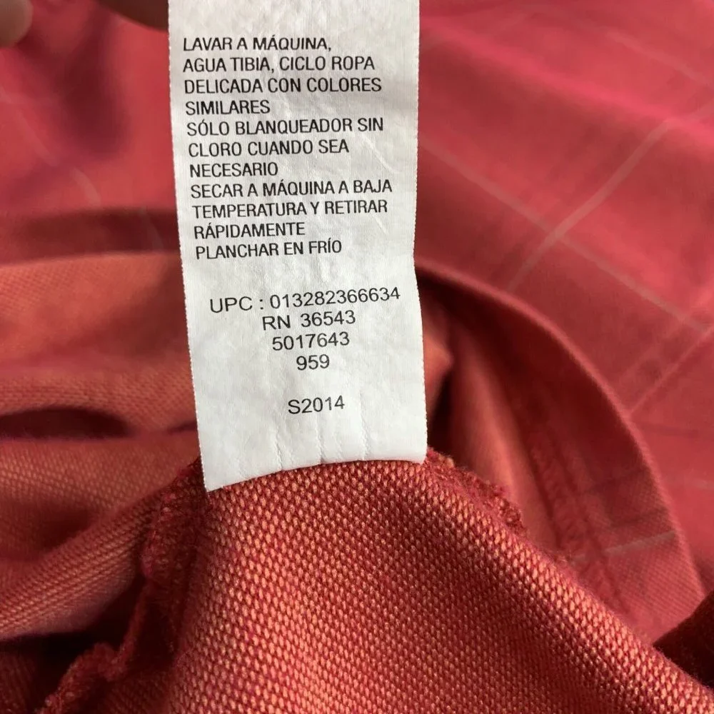 Van Heusen Polo Mens Size L Plaid Short Sleeve Shirts 1 Red & 1 Grey Lot Of 2 - Picture 15 of 15